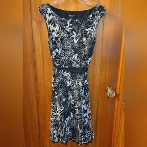 🆕️ b.i.y.a.y.c.d.a. Floral Dress